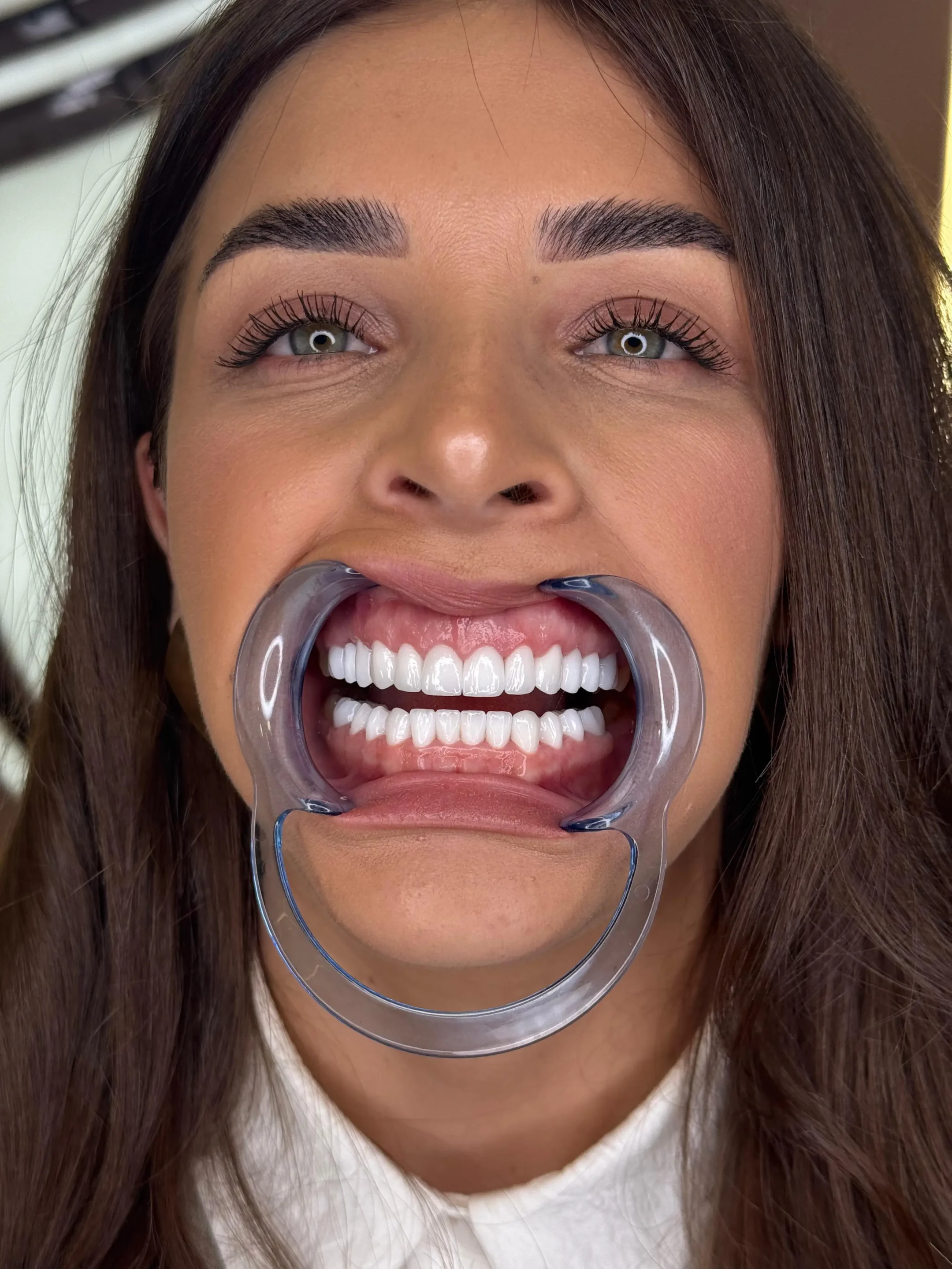 WhatsApp Image 2025-11-17 at 01.21.23 (1)